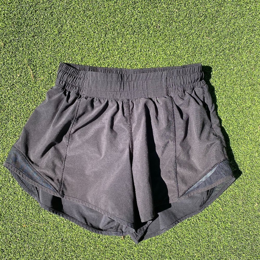 Lululemon Hottie Hot Shorts Size 4